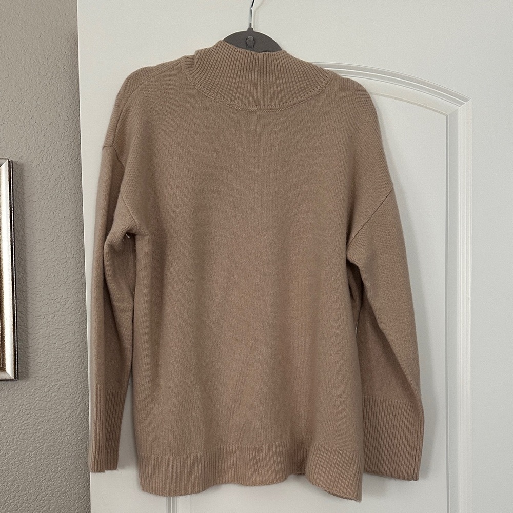 Cozy Tan Women's Cashmere Sweater